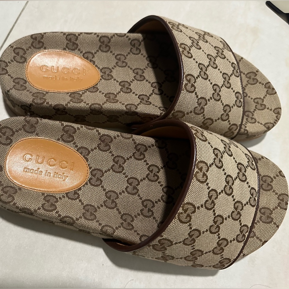 Gucci GG Slip-On Sandals